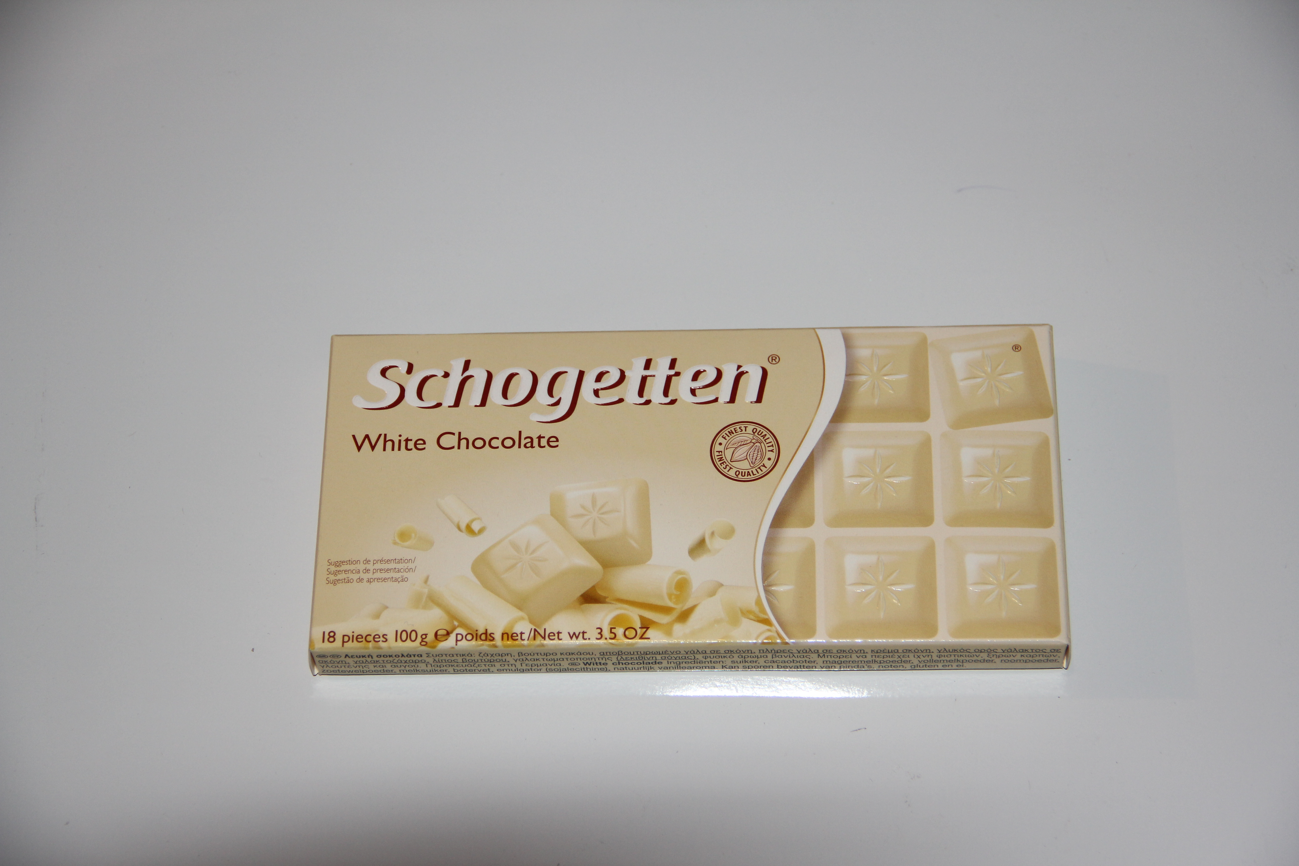 Белый шоколад 100 г. Шоколад Schogetten белый шоколад 100гр *15. Шогеттен 100 гр белый*15 шт. Шогеттен 100 гр Трилоджия*15 шт. Белый шоколад из Германии.